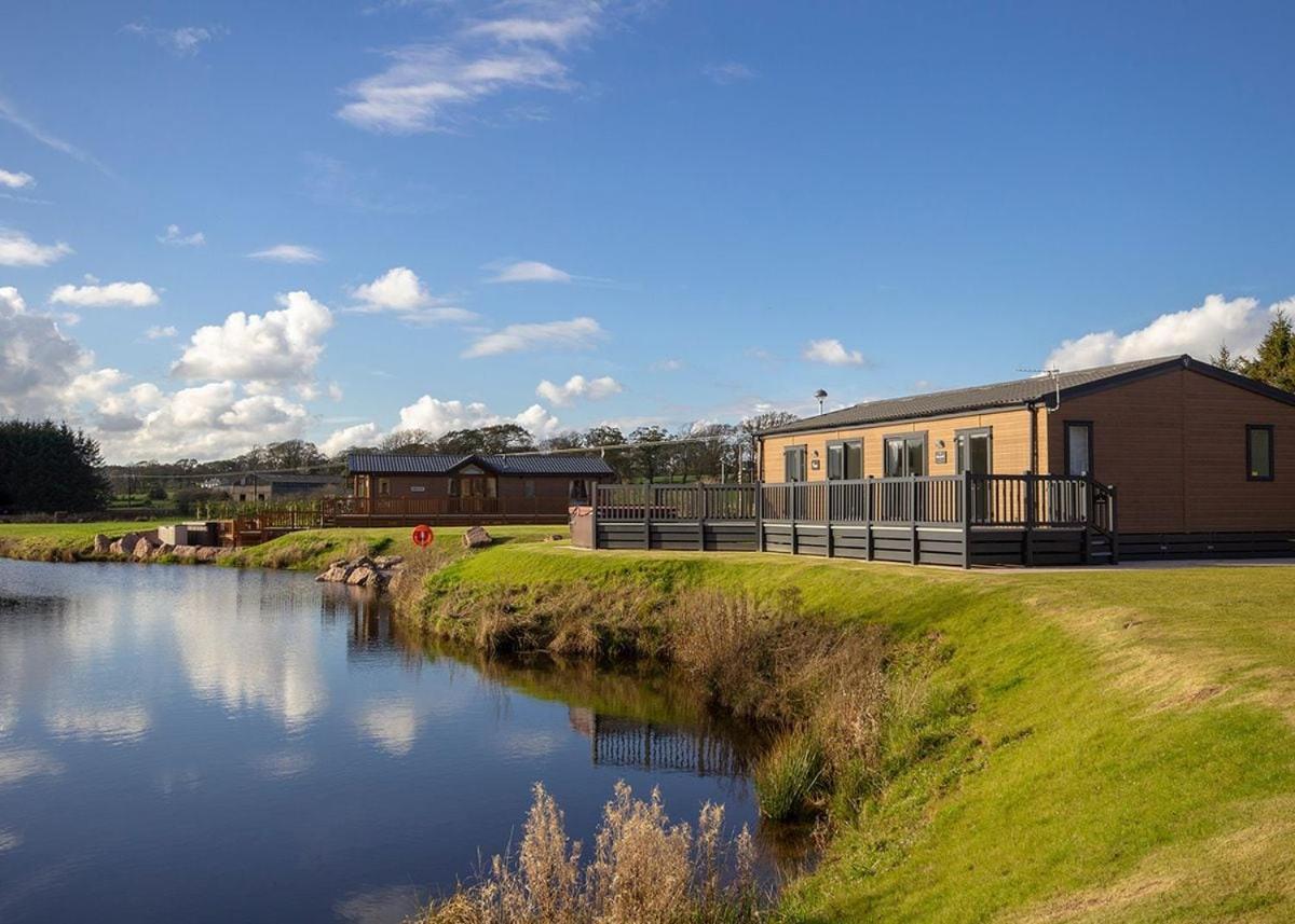Westlands Country Park Hotel Annan Luaran gambar