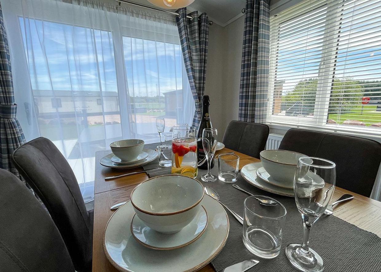 Westlands Country Park Hotel Annan Luaran gambar